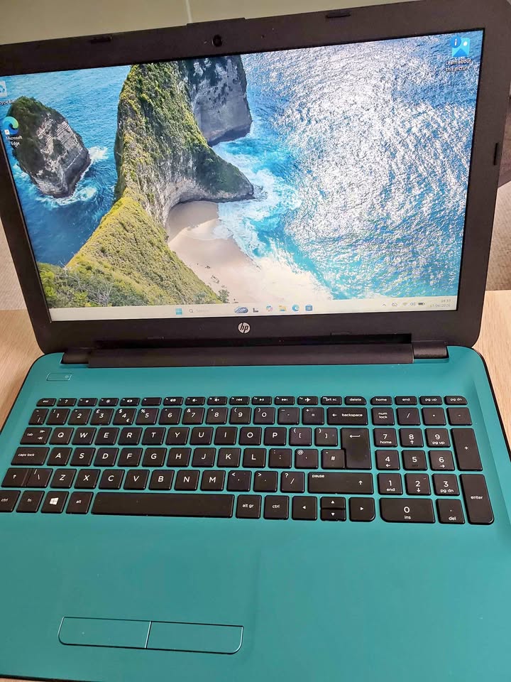 HP 15-ba077sa