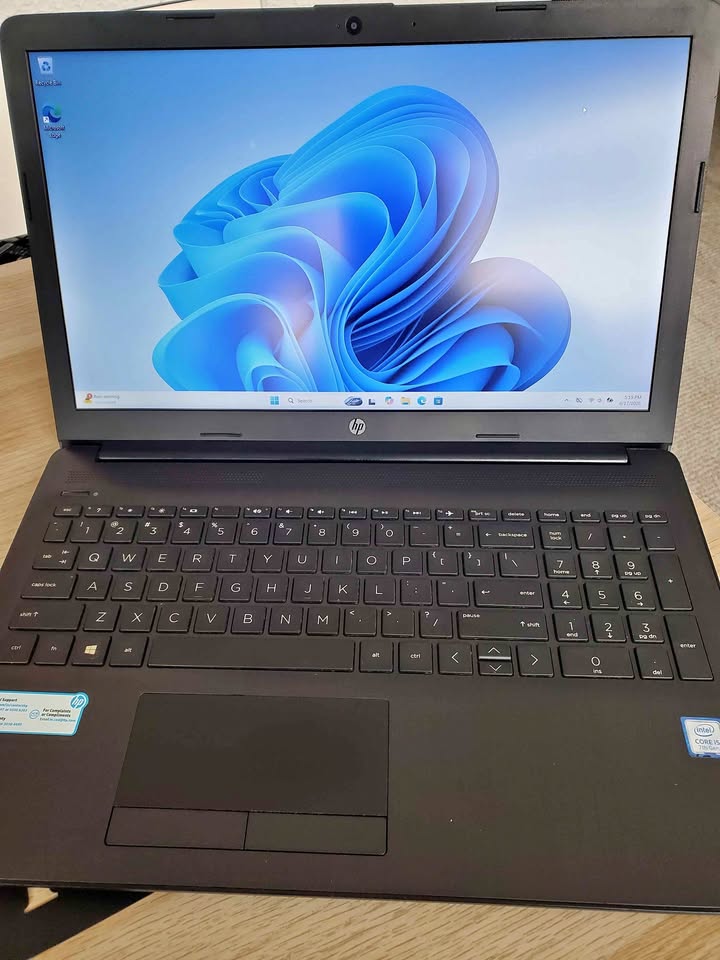 HP 15q-ds0028tu